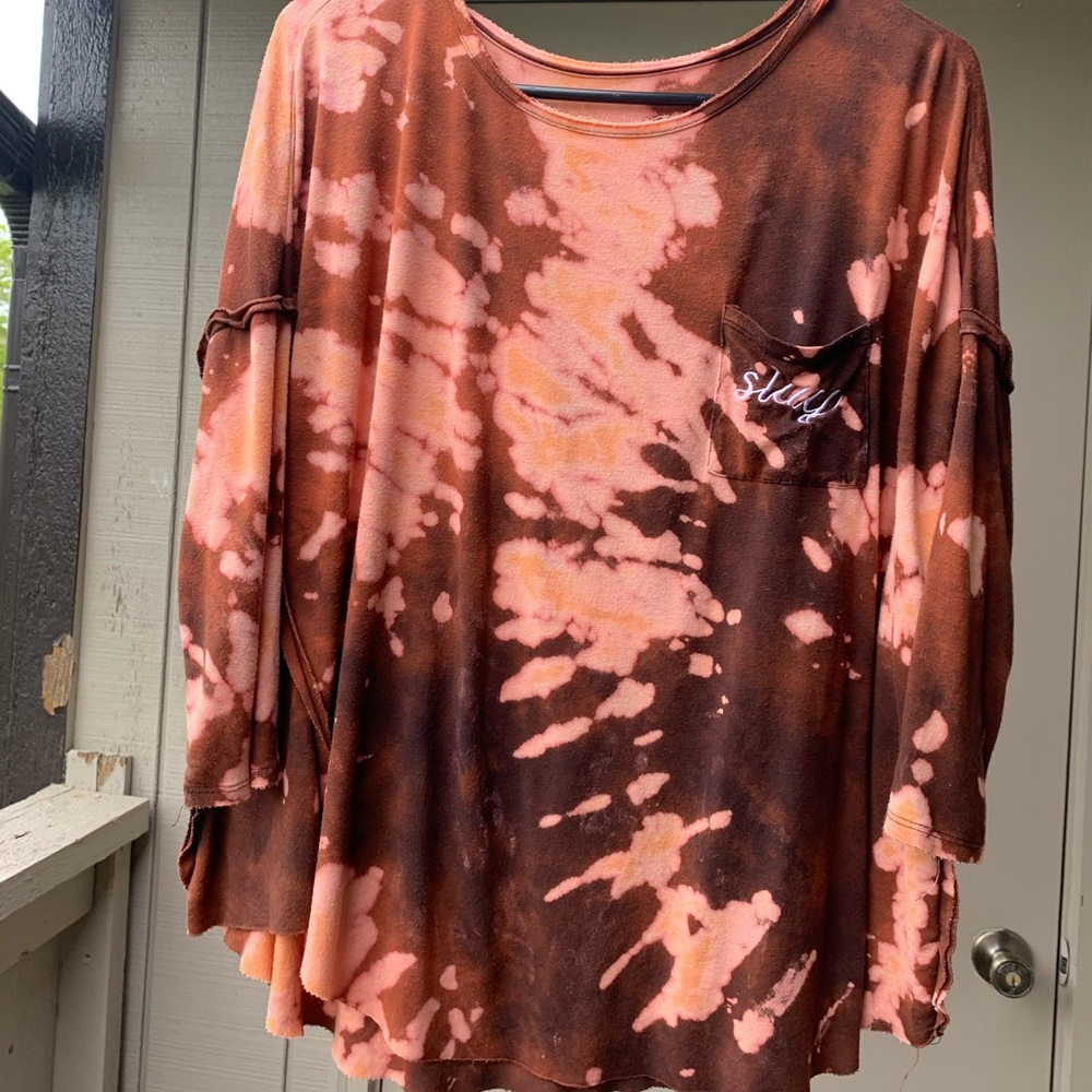 Bleached shirt